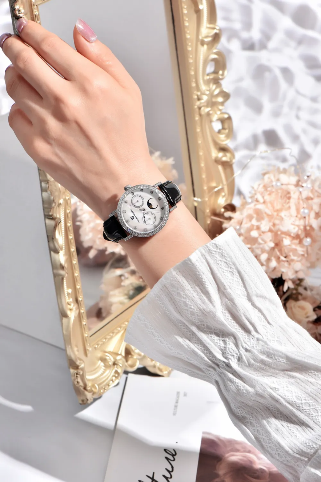 Pagani Design PD-1789 – Reloj de Cuarzo para Mujer | Fase Lunar, Cristal de Zafiro y Correa de Cuero